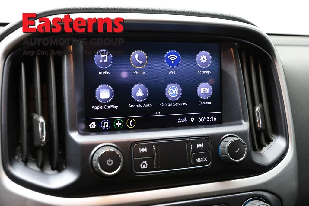 Used 2022 Blue Chevrolet LT image 19