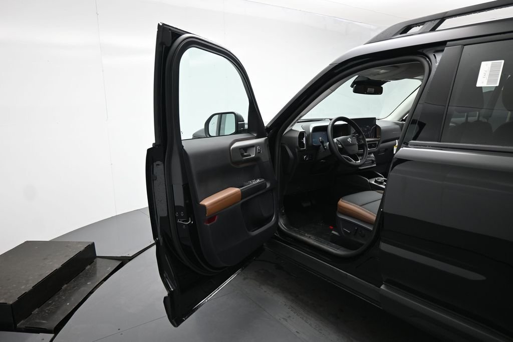 New 2026 Shadow Black Ford Outer Banks image 8
