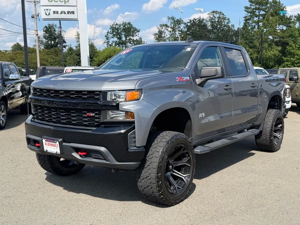 Used 2021  Chevrolet Custom Trail Boss image 8