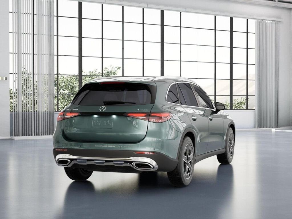 New 2027 Verde Silver Metallic Mercedes-Benz GLC 300 image 23