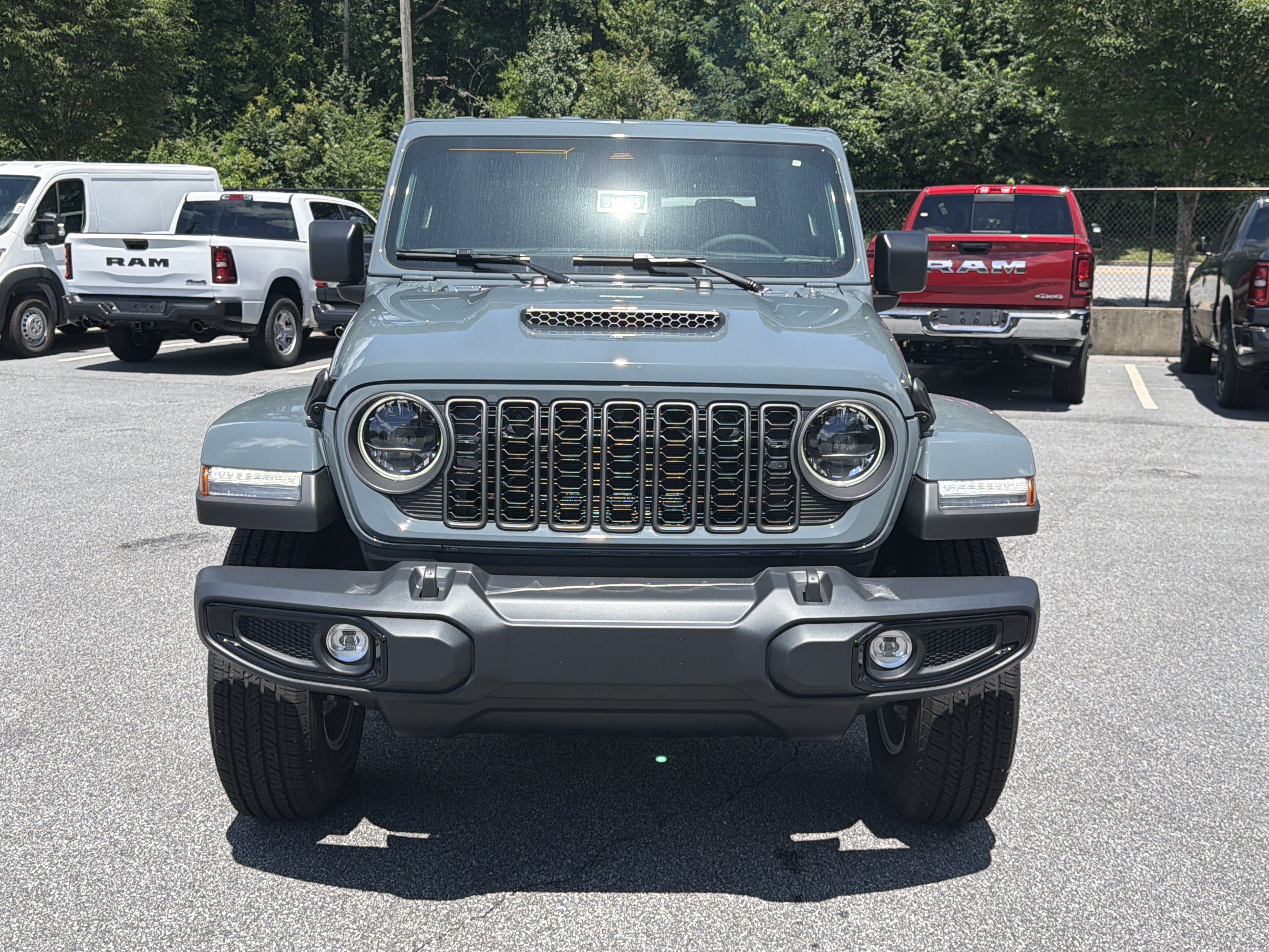 New 2026 Anvil Clear-Coat Exterior Paint Jeep Sport S image 2