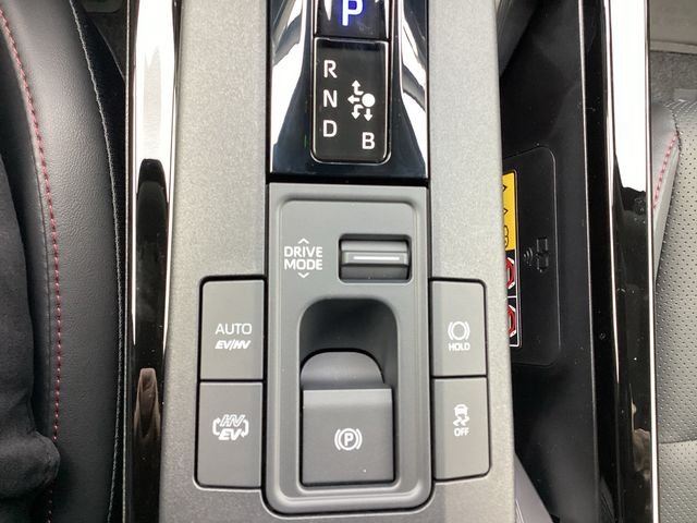 New 2026 Wind Chill Pearl <sup>1</sup> Toyota  XSE image 24