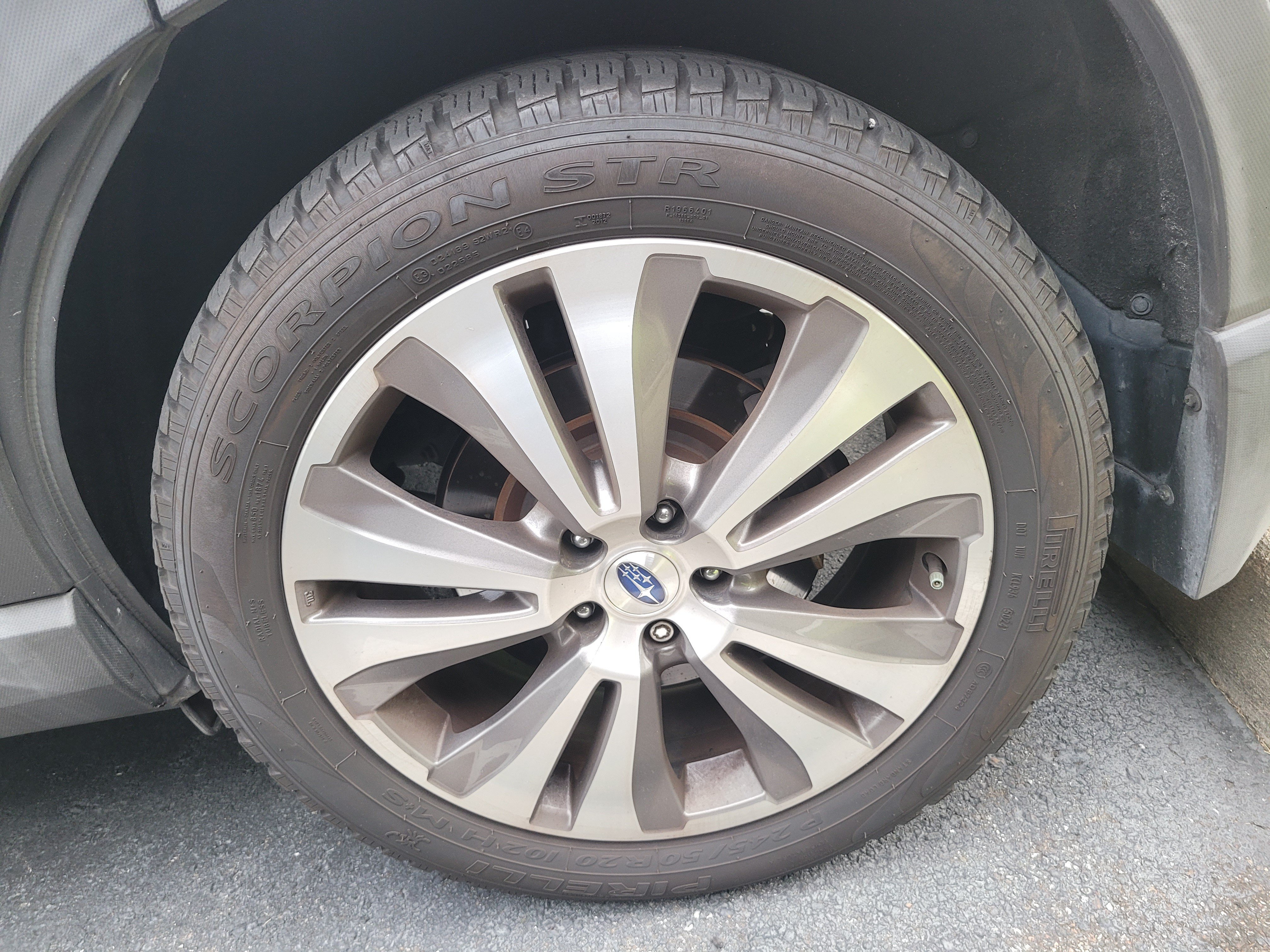 Used 2020 Magnetite Gray Metallic Subaru Touring image 8