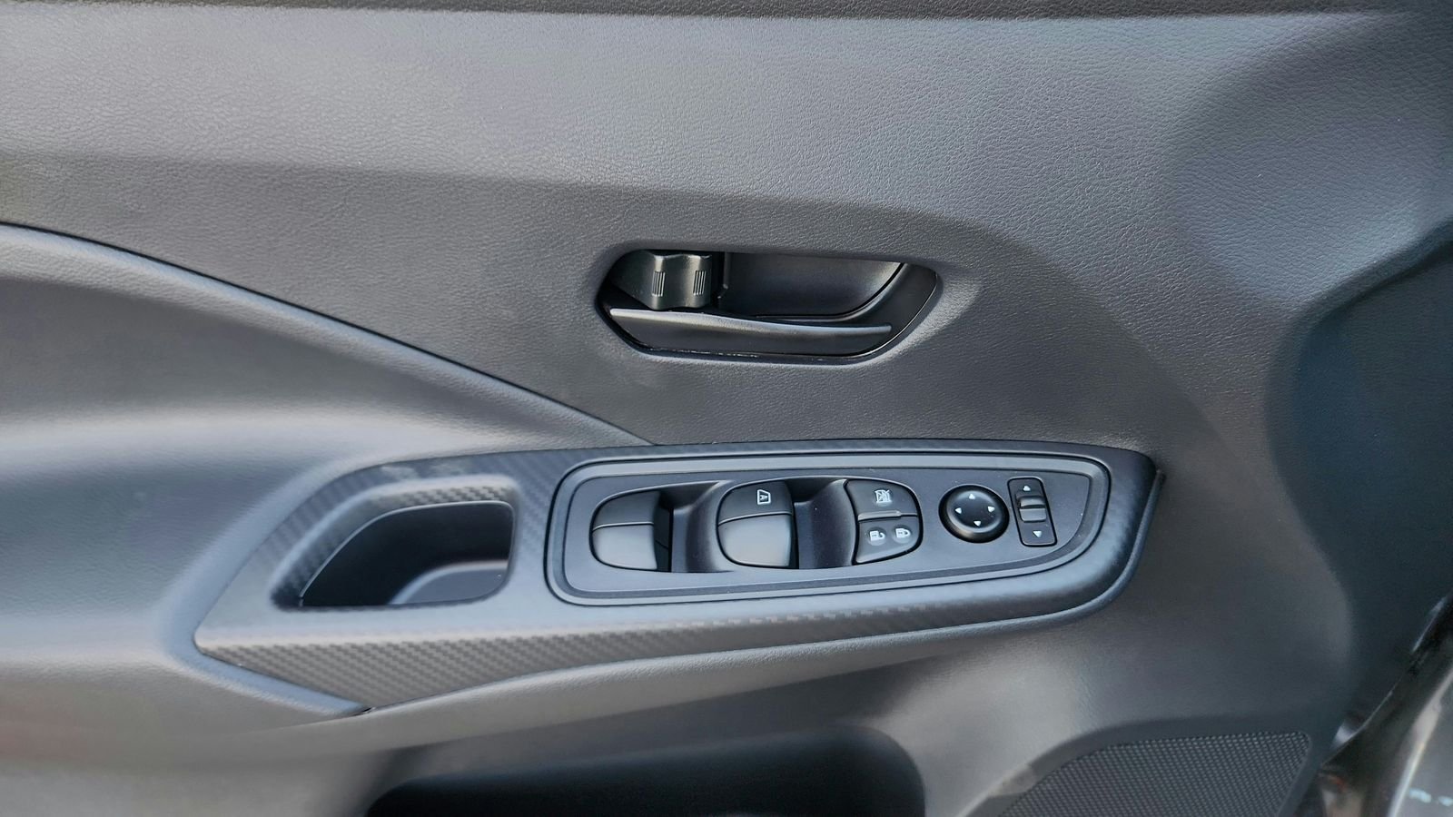Certified Used 2025 Gray Nissan 1.6 S image 17