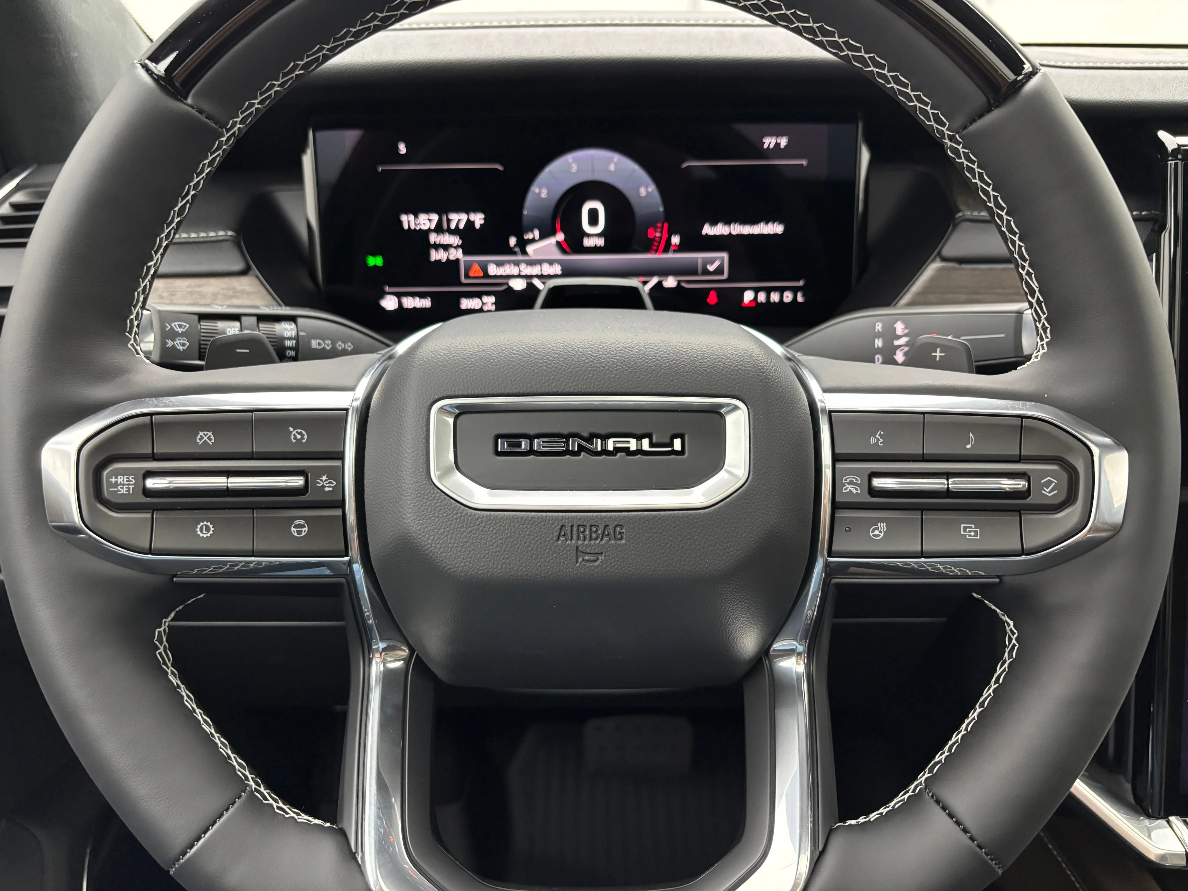 2026 GMC Acadia Denali Ultimate - Photo 23