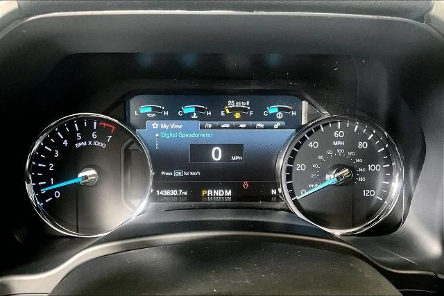 Certified Used 2018 Magnetic Ford XLT image 43
