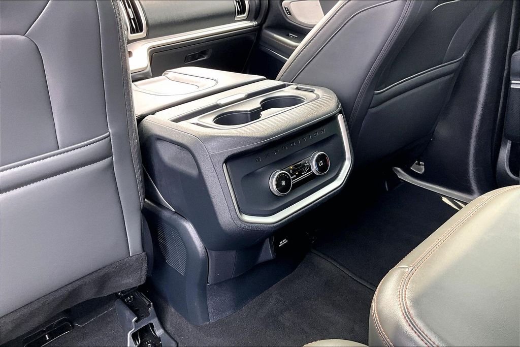 Used 2025 Silver Metallic Ford Active image 24