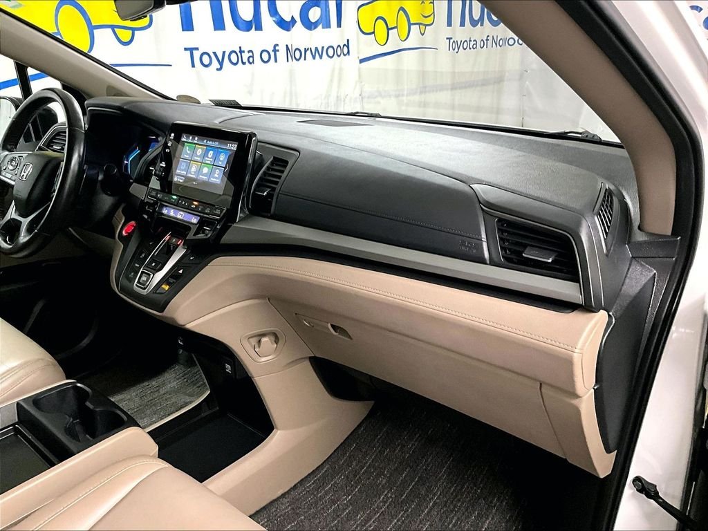 Used 2021 White Honda EX-L image 13