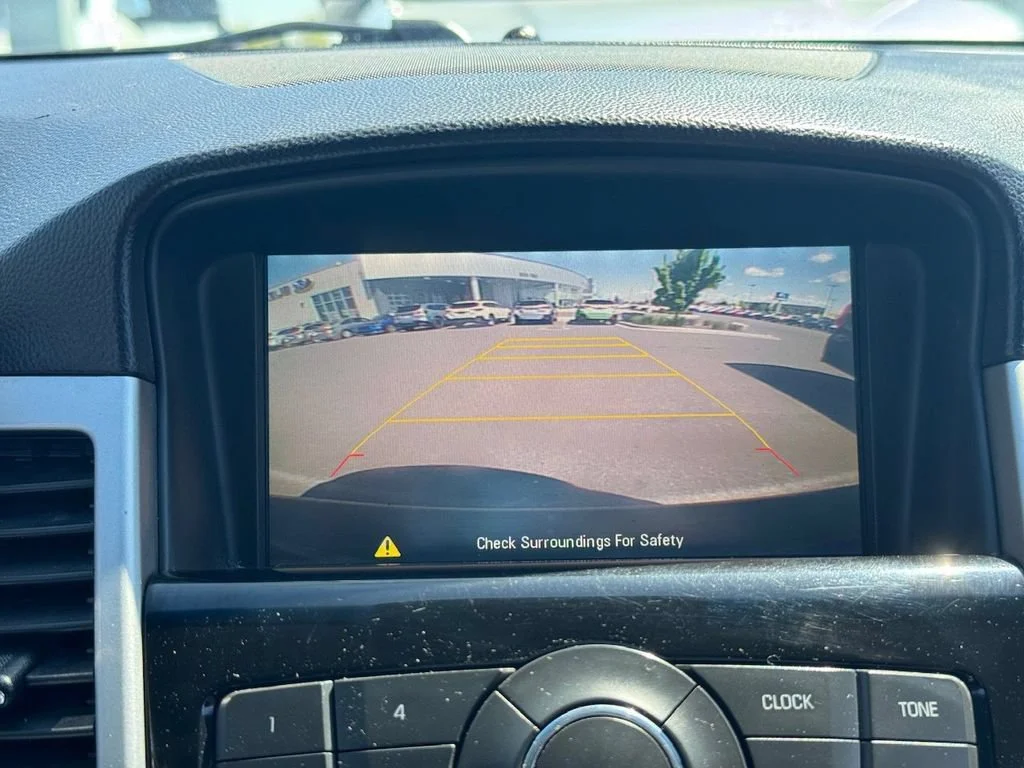 Used 2015 Tungsten Metallic Chevrolet LT image 21