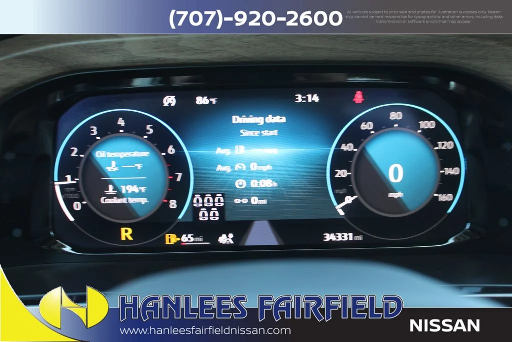 Used 2025  Volkswagen 2.0T SE w/Technology image 31