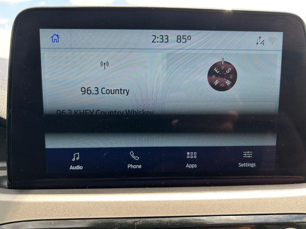 Used 2022 Gray Ford SE image 11