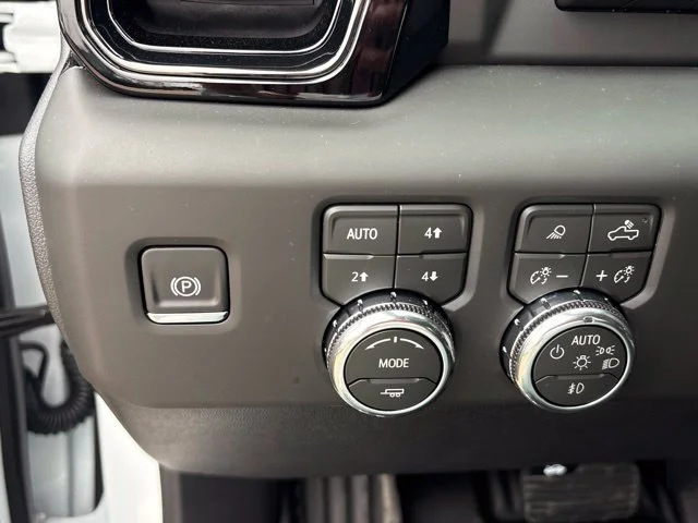 2026 GMC Sierra 2500HD AT4 - Photo 24