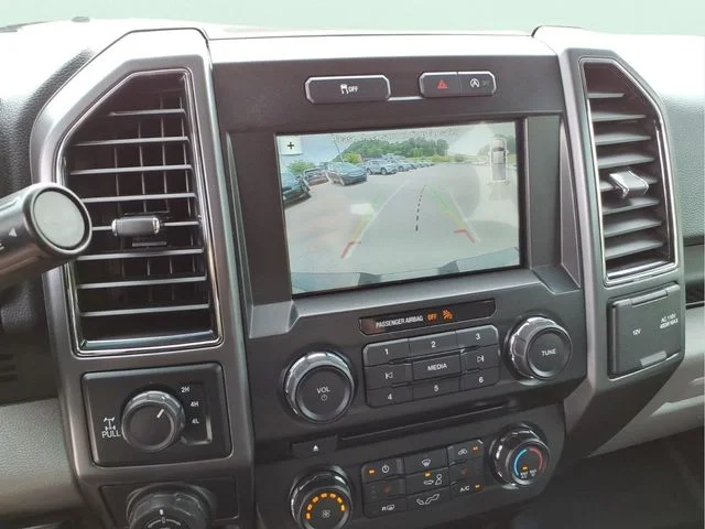 Used 2018 Gray Ford XLT image 29