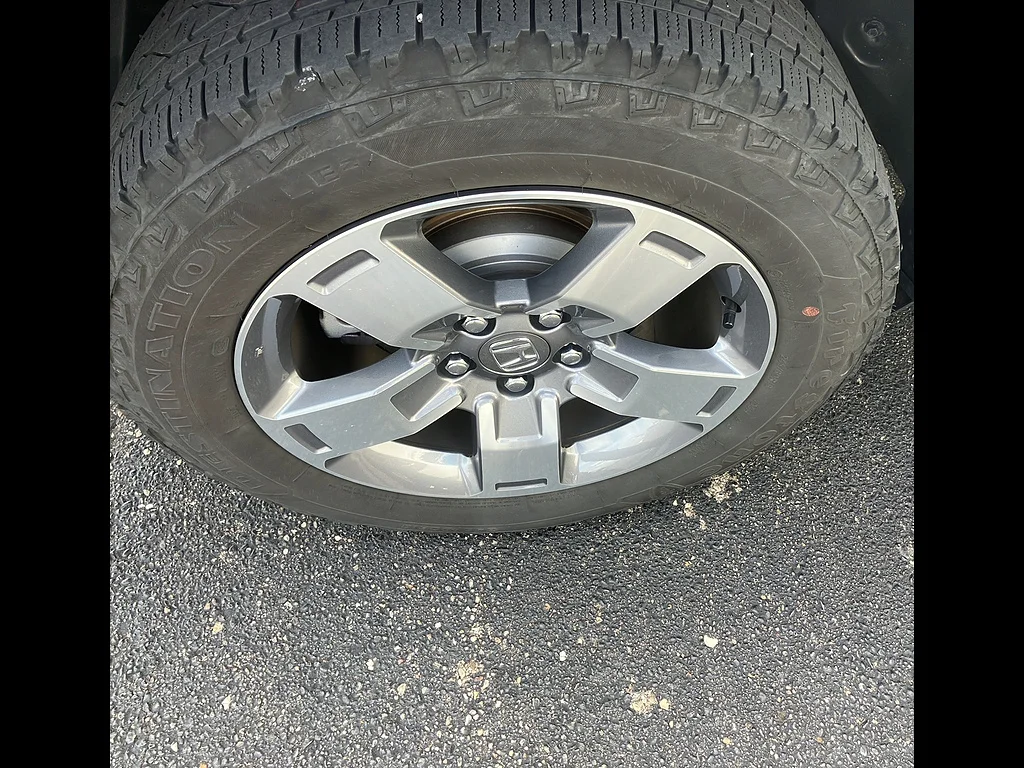 Certified Used 2024 WHITE Honda RTL image 6