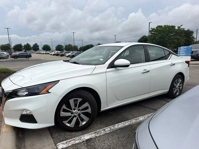 Pre-Owned 2022 Nissan Altima 2.5 S