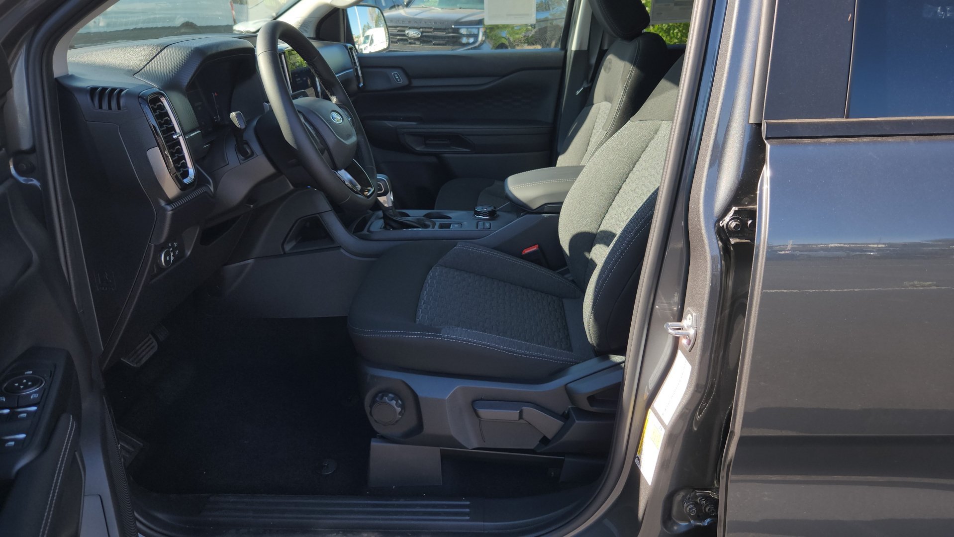 New 2026 Carbonized Gray Metallic Ford XLT image 13