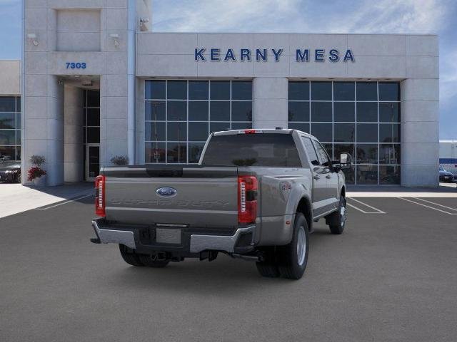 New 2026 Carbonized Gray Metallic Ford XLT image 30