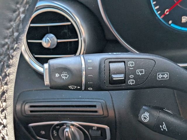 Used 2022 Black Mercedes-Benz GLC 300 image 26