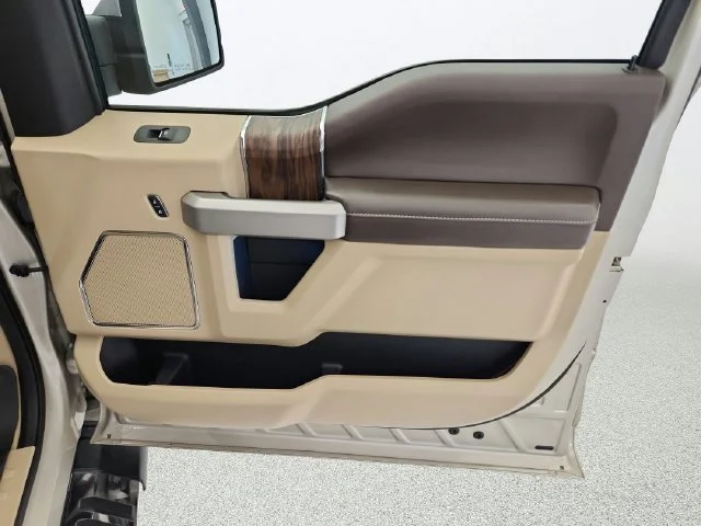 Used 2018 White Gold Ford Lariat image 30