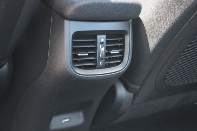 Used 2023 White Kia GT image 26