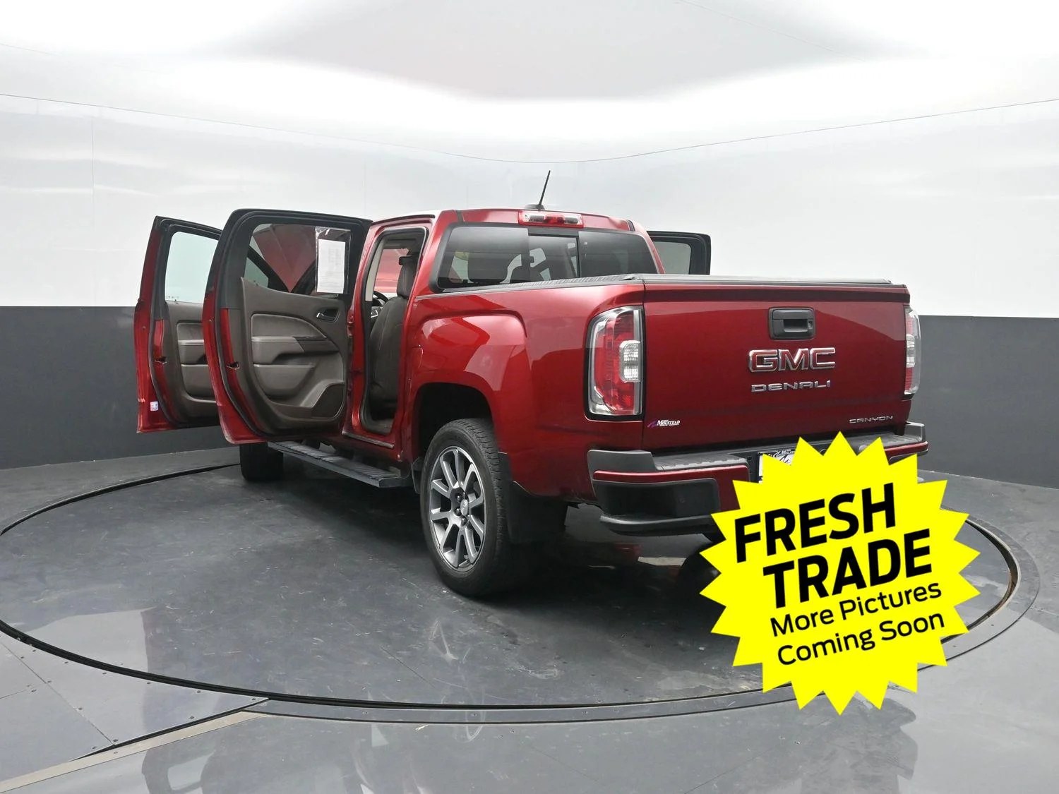 Used 2022                           GMC  image 44