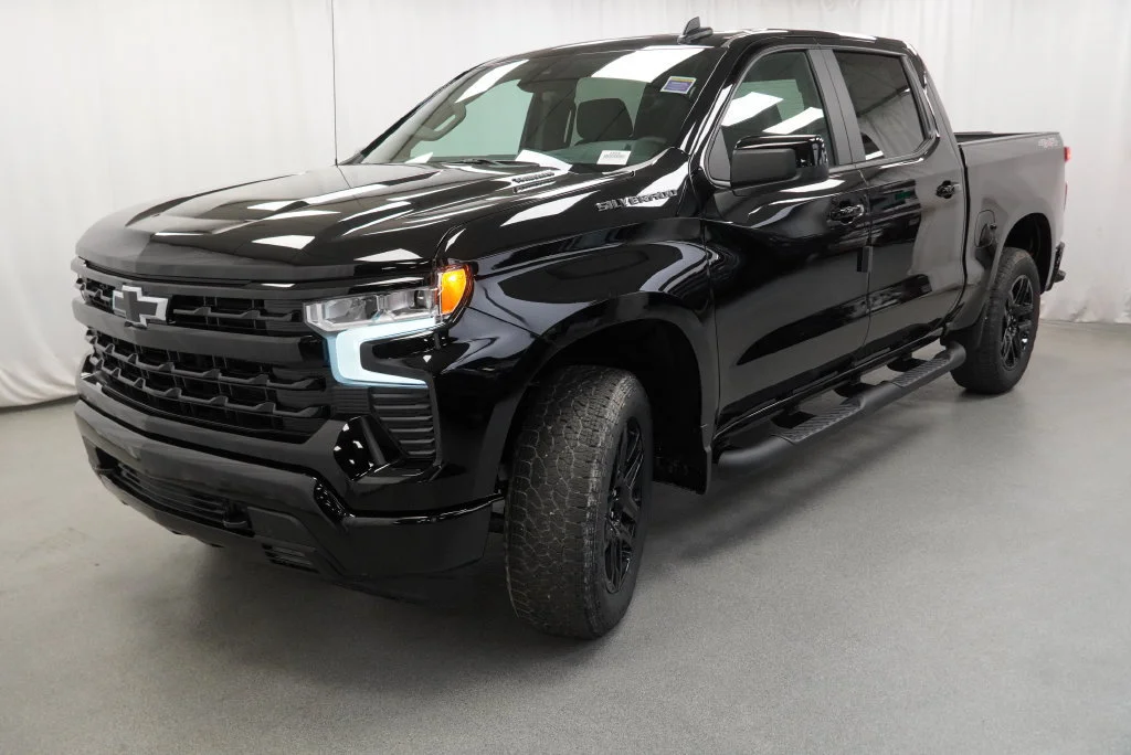 New 2026 Black Chevrolet RST image 19