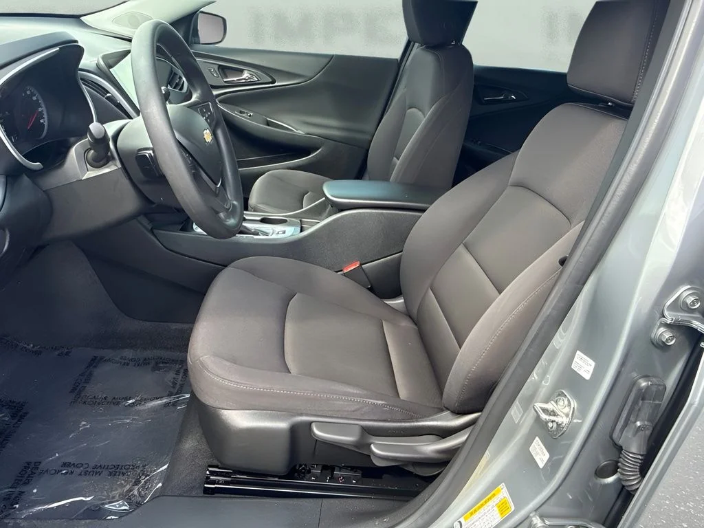 Used 2024 Gray Chevrolet LS image 5