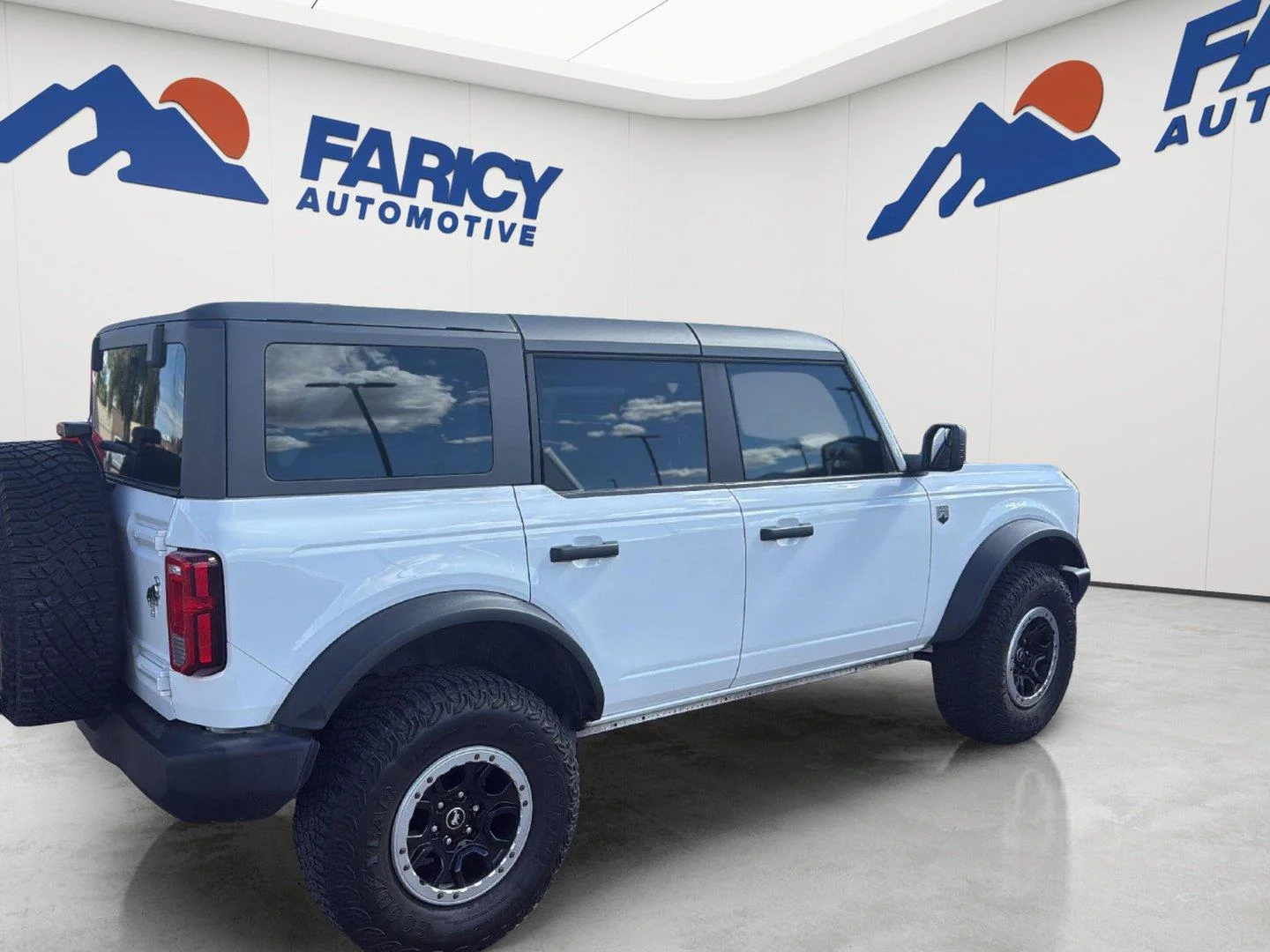 Used 2023 Oxford White Ford Big Bend Advanced image 4