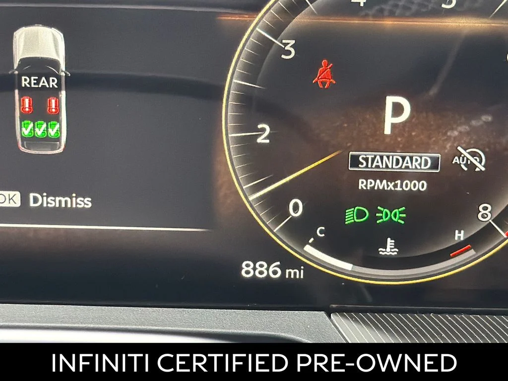 Certified Used 2026 Black Obsidian INFINITI LUXE image 4