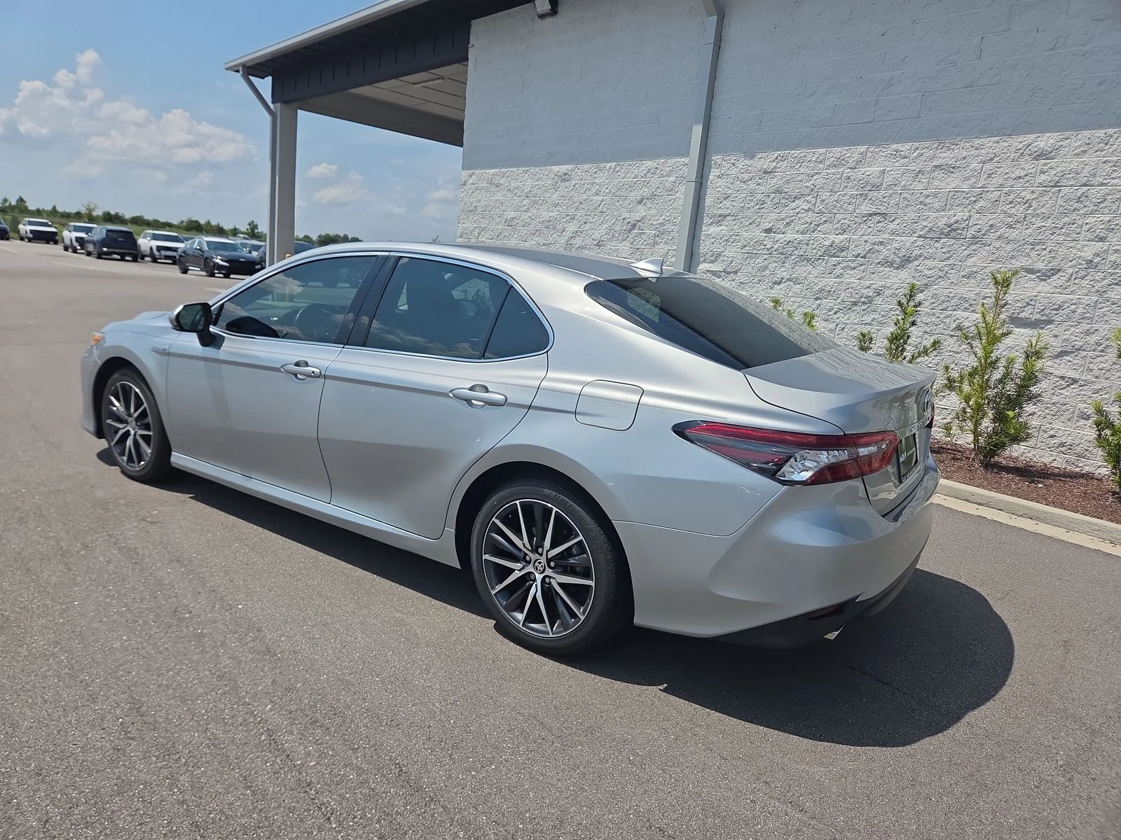 Used 2021 Celestial Silver Metallic Toyota XLE image 3