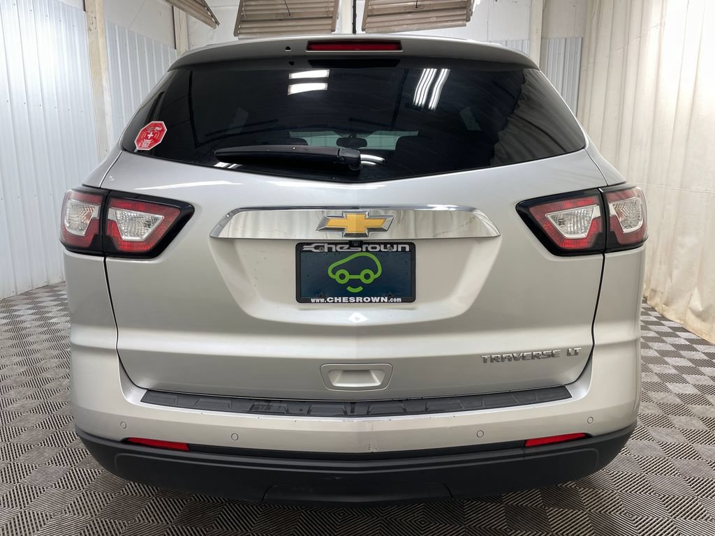 Certified Used 2015 SILVER ICE METALLIC Chevrolet LT image 18