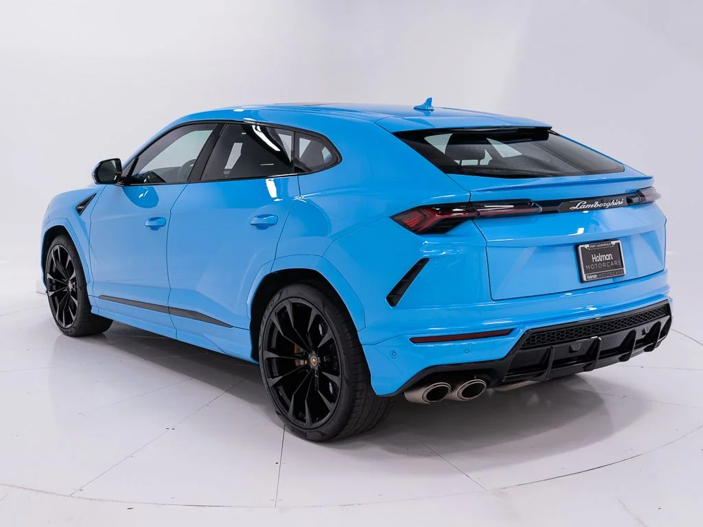 Used 2022 Blu Cepheus Lamborghini  image 3