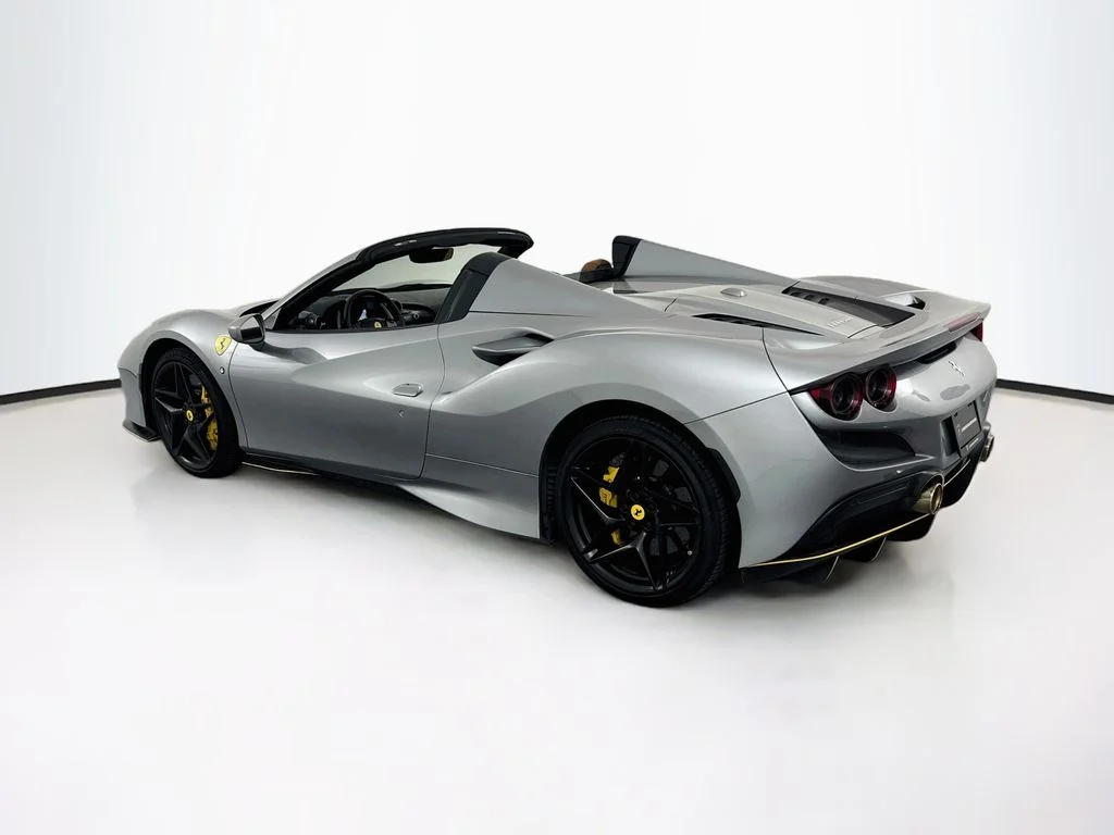 Used 2021 Argento Nurburgring Metallic Ferrari Base image 7