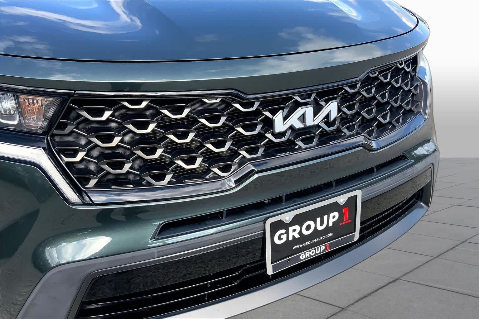 Used 2022 Aruba Green Kia X-Line S image 29