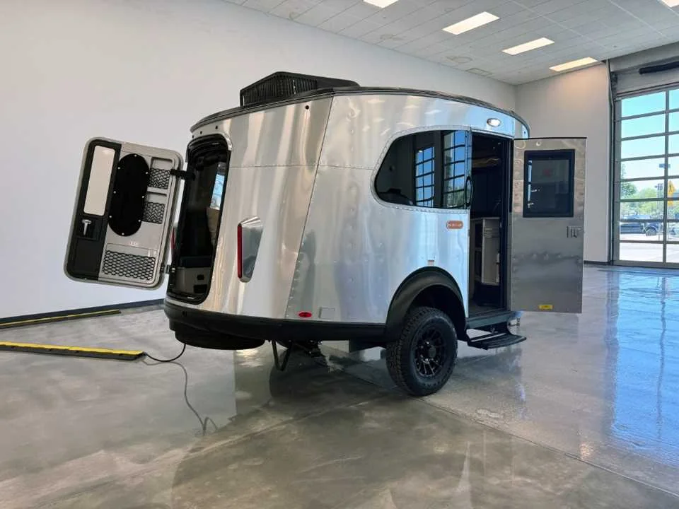 New 2025 SILVER AIRSTREAM  image 8