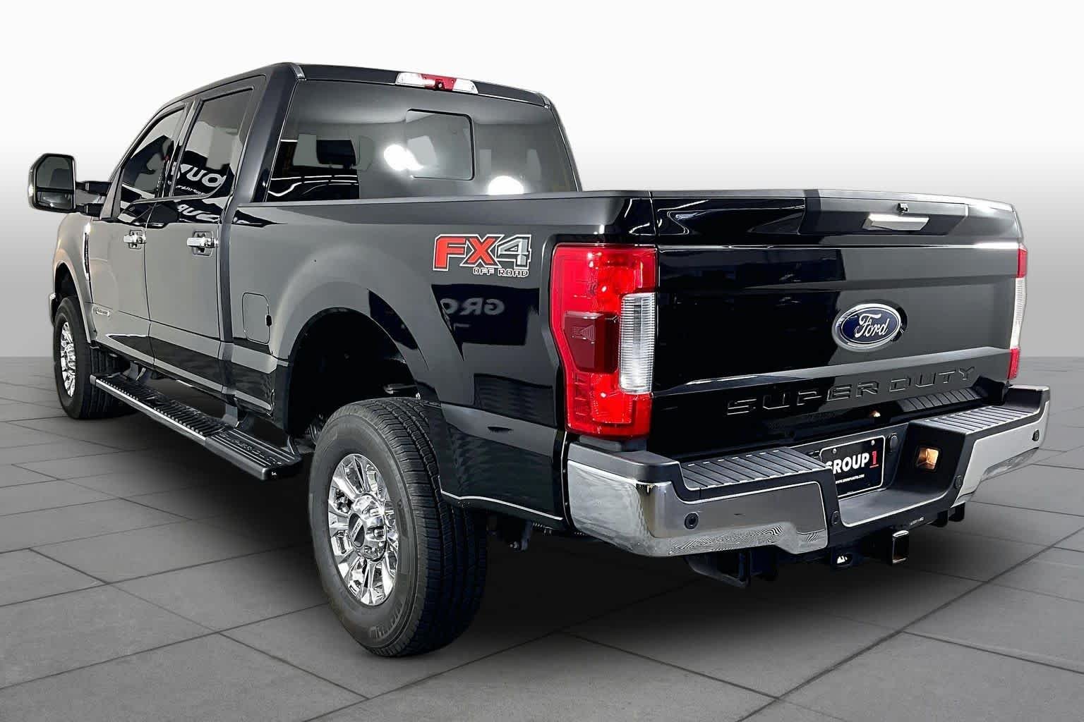 Used 2019 Agate Black Ford XLT image 11