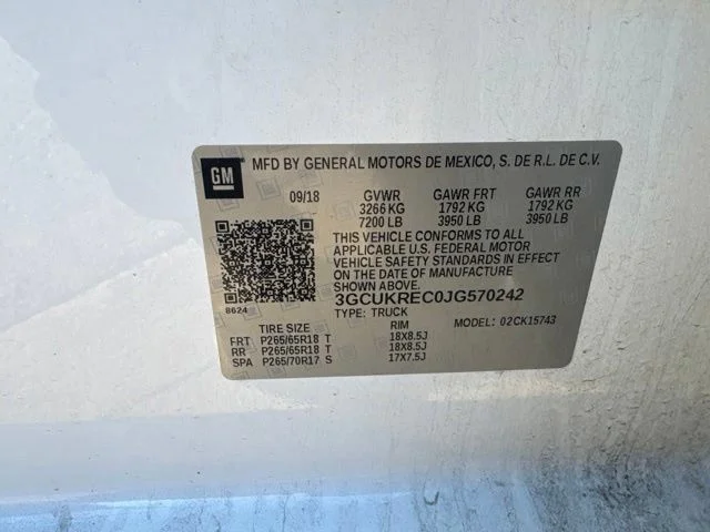 Used 2018 White Chevrolet LT image 12