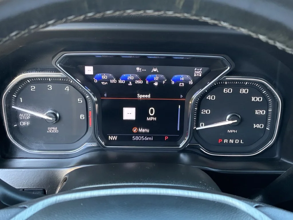 Used 2021 HUNTER METALLIC GMC Denali image 27