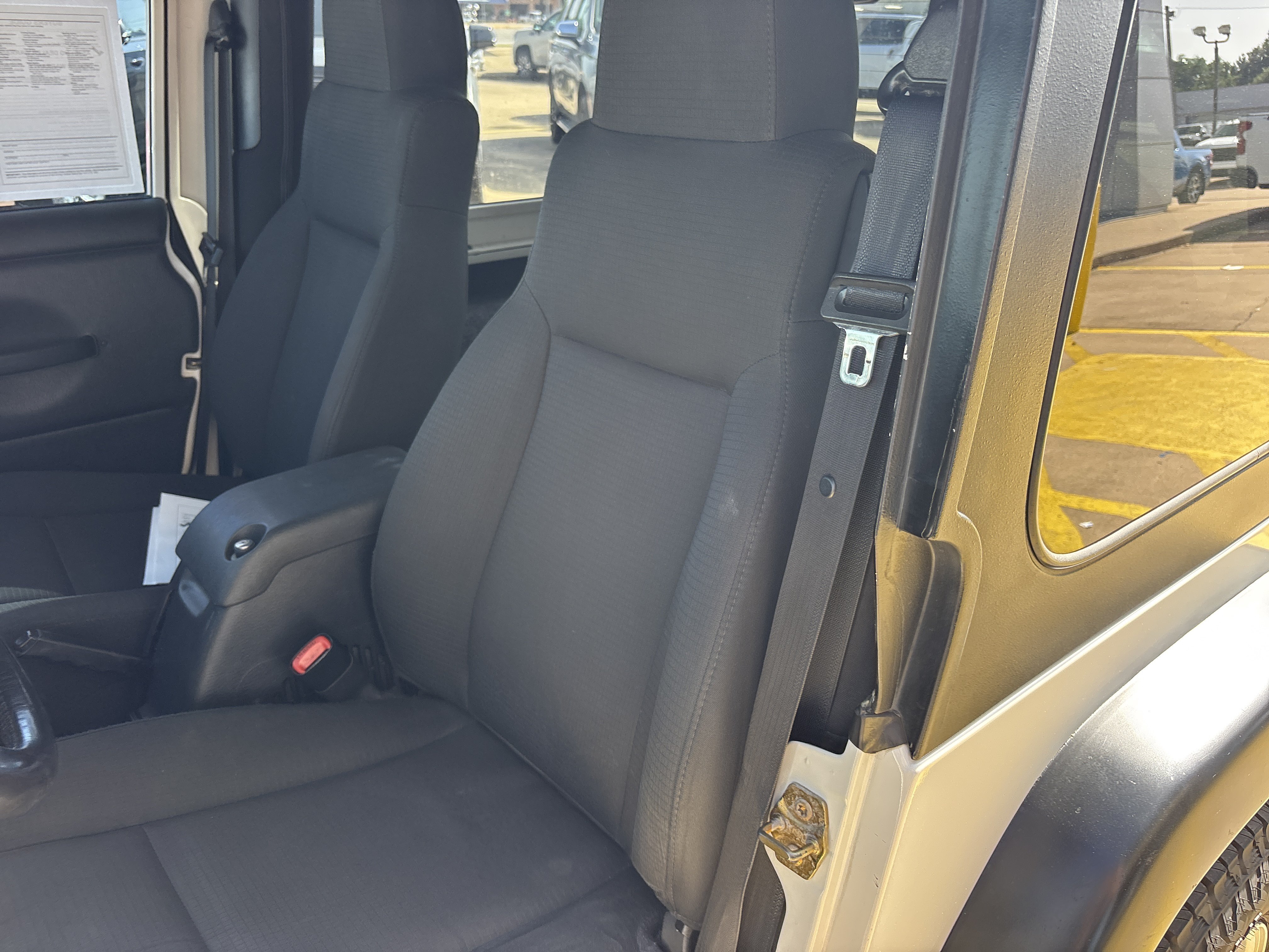 Used 2006 White Jeep Rubicon image 15