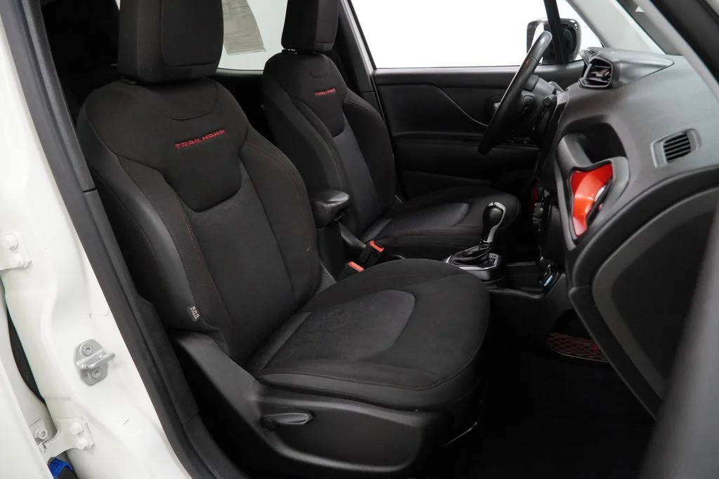 Used 2023 White Jeep Trailhawk image 46