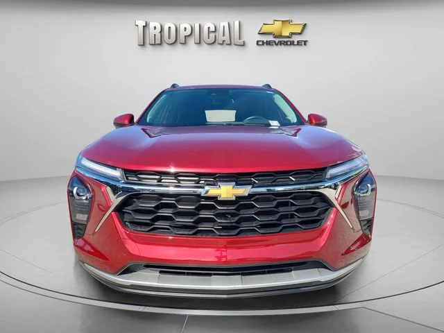Used 2025 Crimson Metallic Chevrolet LT image 8