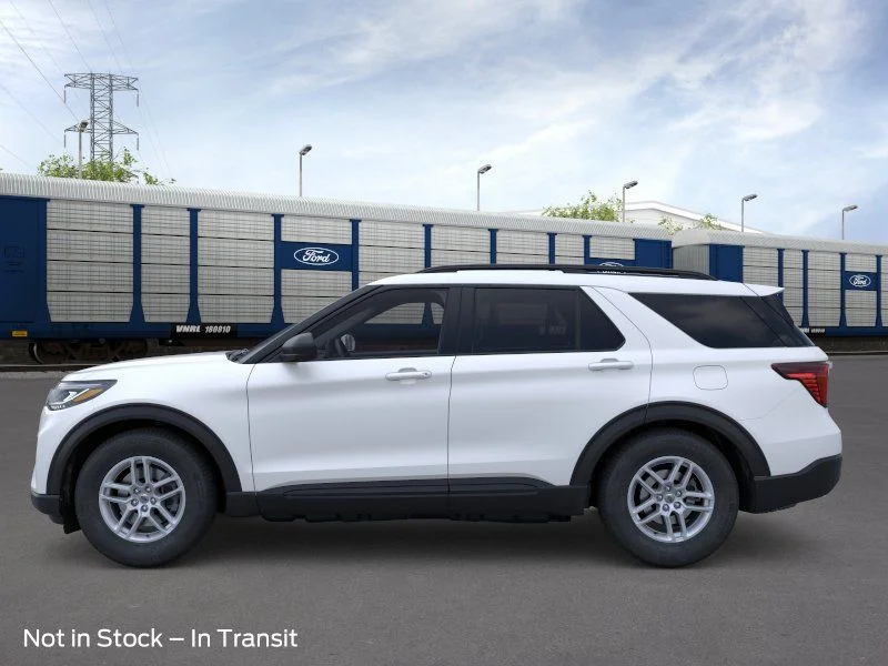 New 2026 Star White Metallic Tri-Coat Ford Active image 4