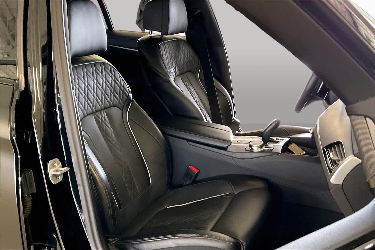 Used 2023 Black Sapphire Metallic BMW 530e image 8