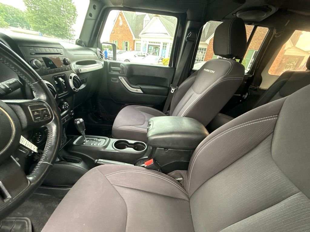 Used 2014 Black Jeep Unlimited Rubicon image 14