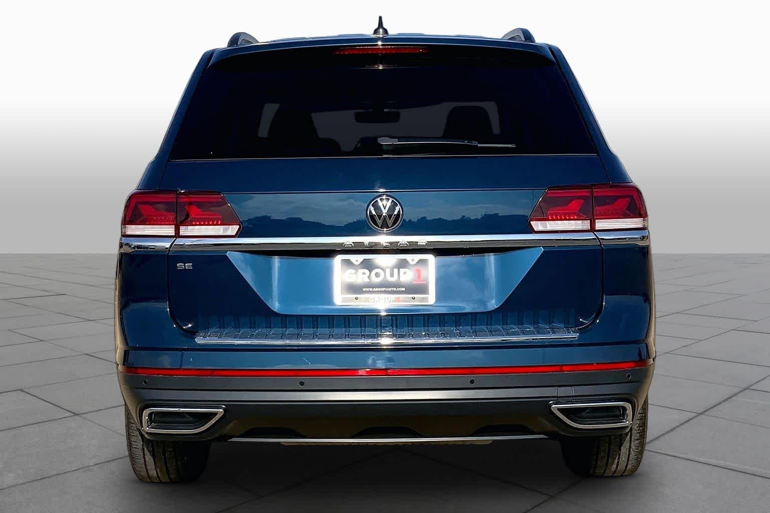 Used 2023 Tourmaline Blue Metallic Volkswagen 2.0T SE w/Technology image 5