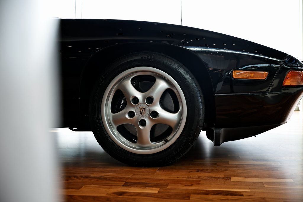 Used 1994 Black Porsche GTS image 4