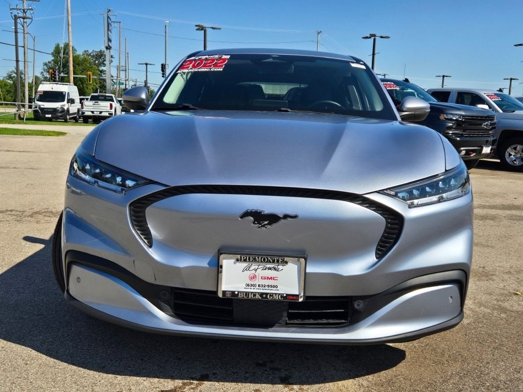 Used 2022 Ford Mustang Mach-E Select RWD with VIN 3FMTK1RM9NMA28883 for sale in Elmhurst, IL