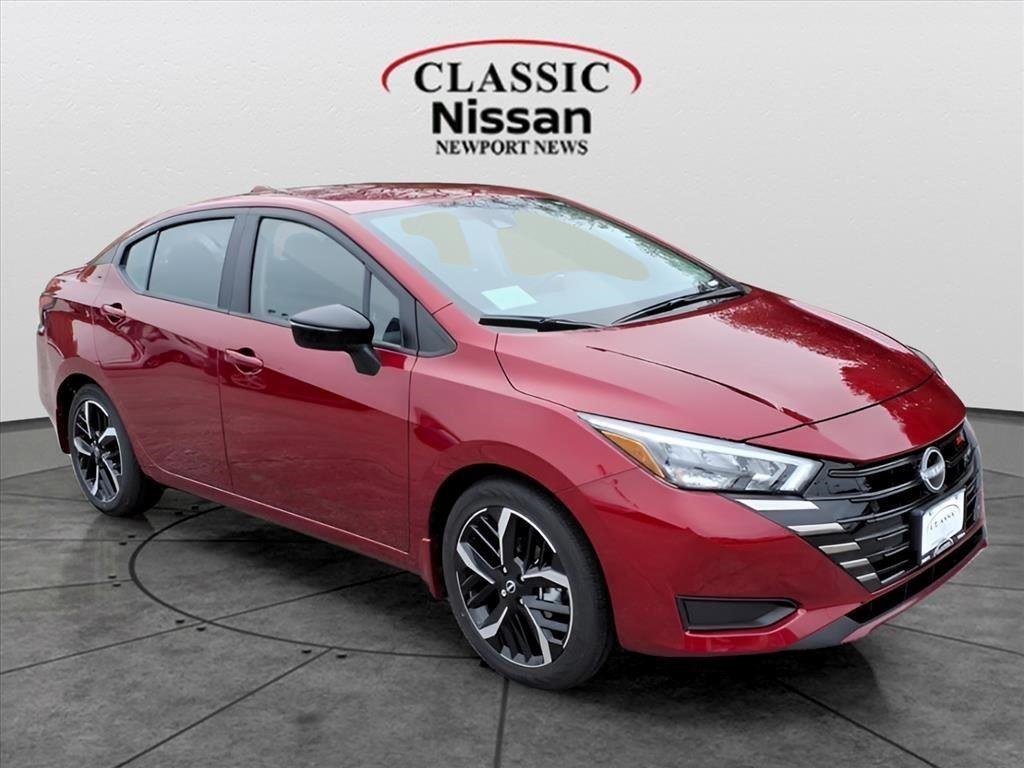 2025 Nissan Versa 1.6 SR CVT's photo
