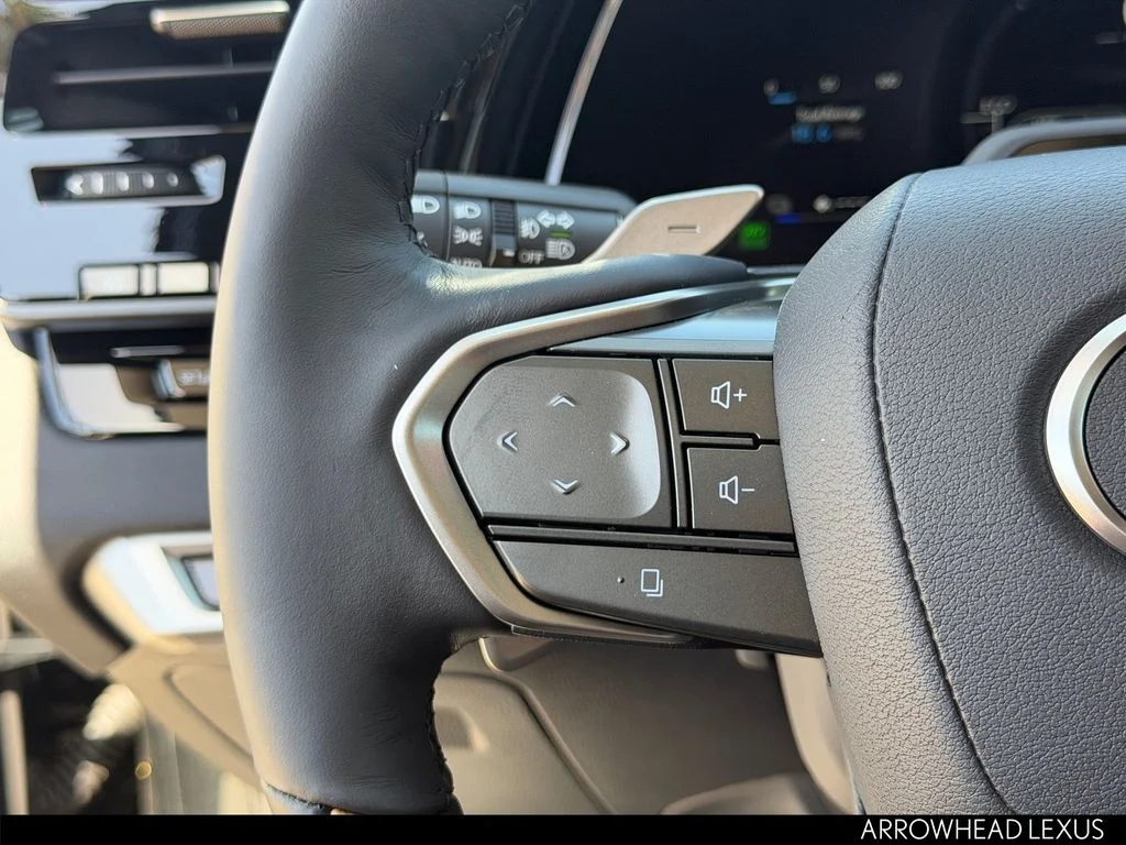 New 2026 Black Lexus 450h+ Luxury image 18