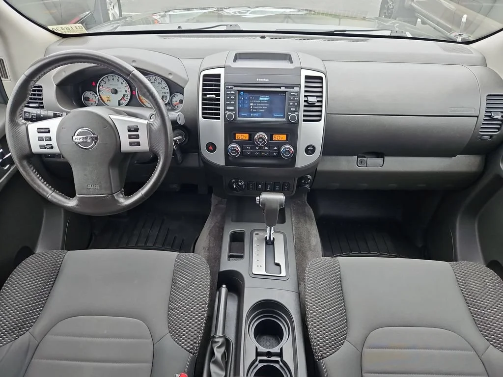 Used 2018 Gray Nissan PRO-4X image 22